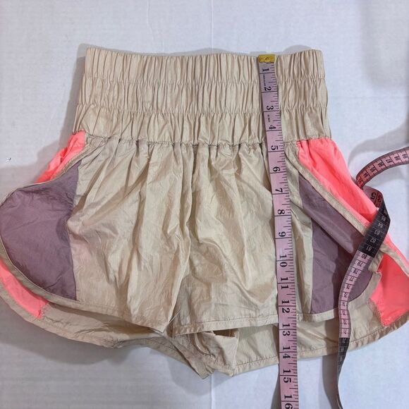 Free People Movement - The Way Home Colorblock Tahitian Vanilla Shorts l size S - Picture 15 of 16